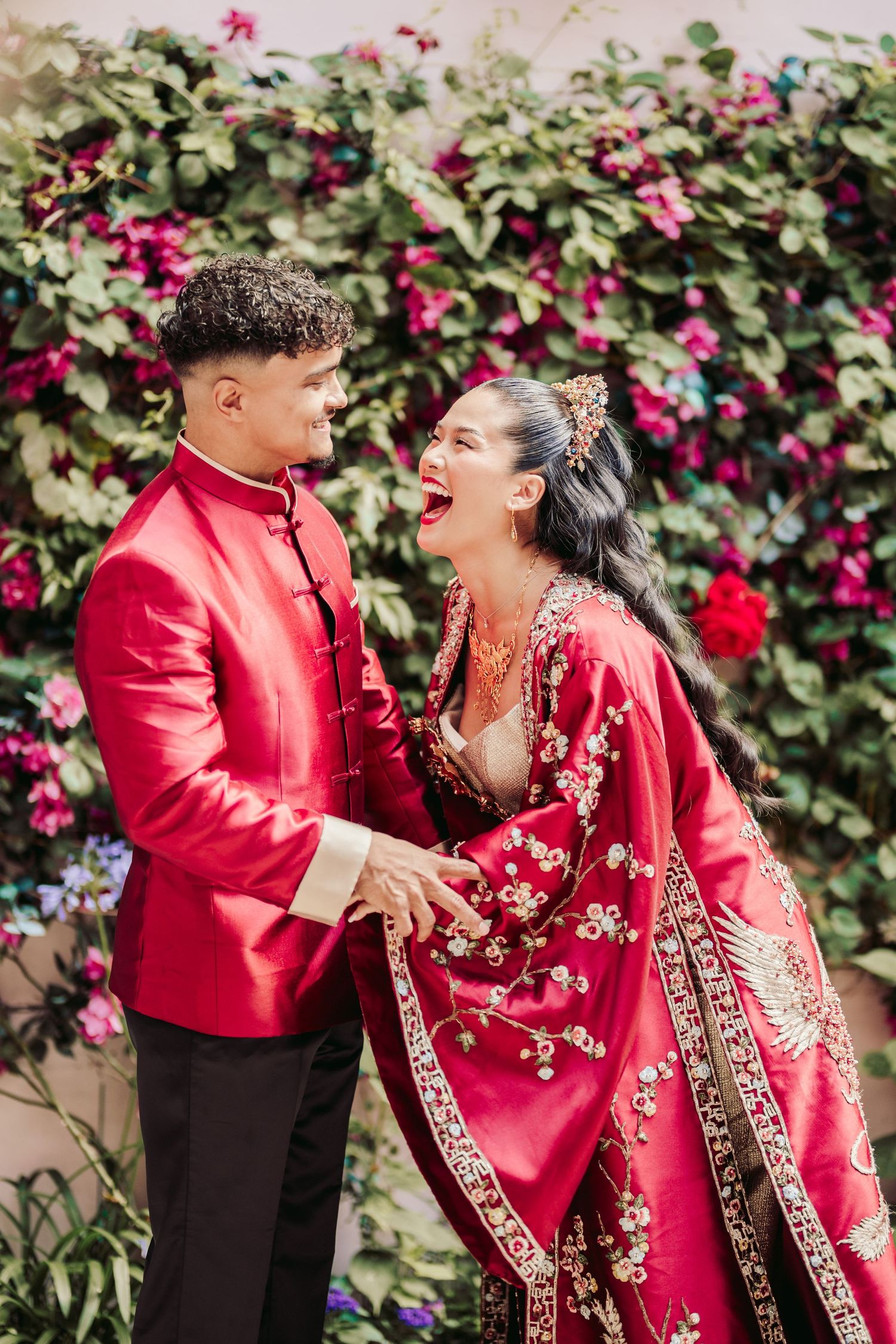 Port Lympne Wedding Photographer capturing romantic moments amidst the stunning wildlife and scenic beauty of Port Lympne Wild Animal Park