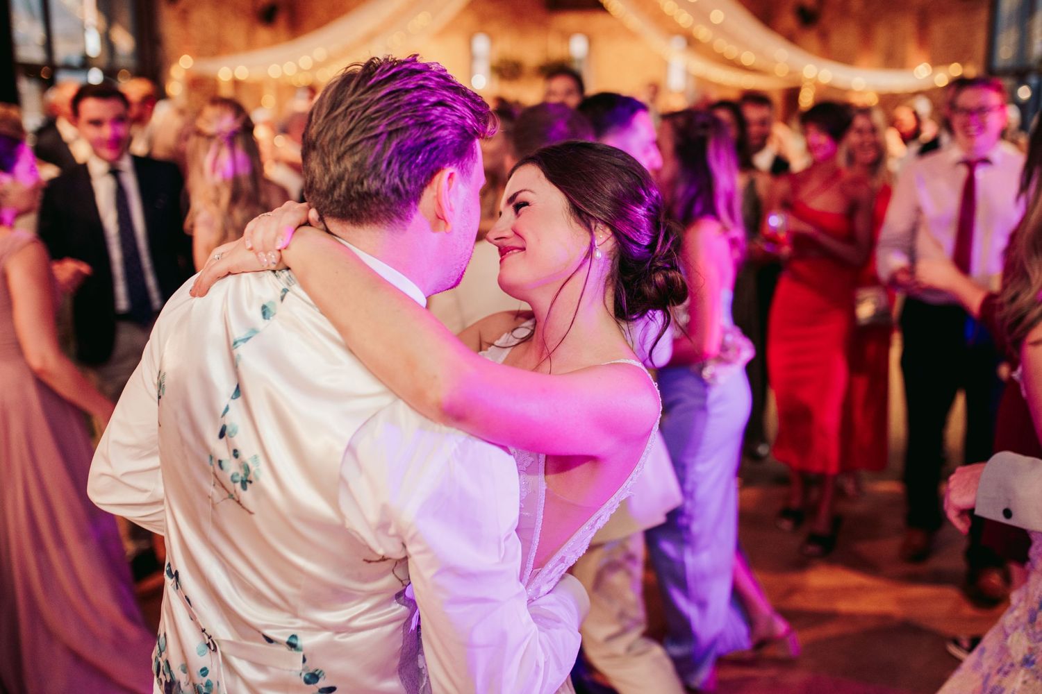 Great Lodge wedding venue in Essex
Anne of Cleves Barn at Great Lodge
Historic countryside wedding venue Braintree
Romantic wedding photos!