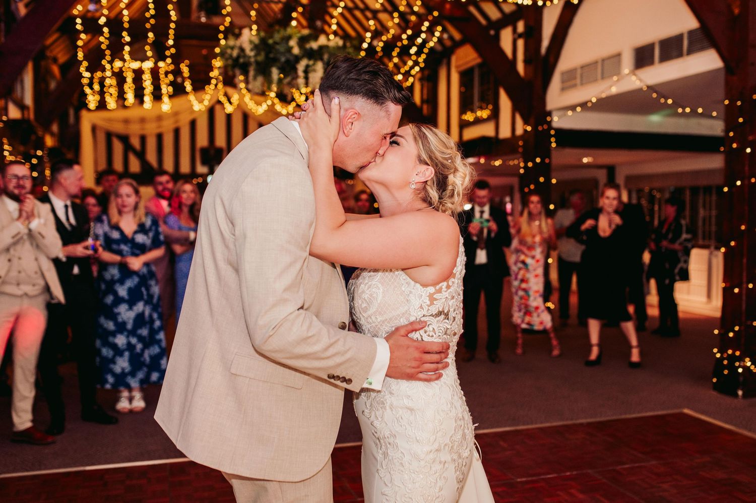 MERCURE BOX HILL, BURFORD BRIDGE HOTEL WEDDING - ABBIE & HARRY