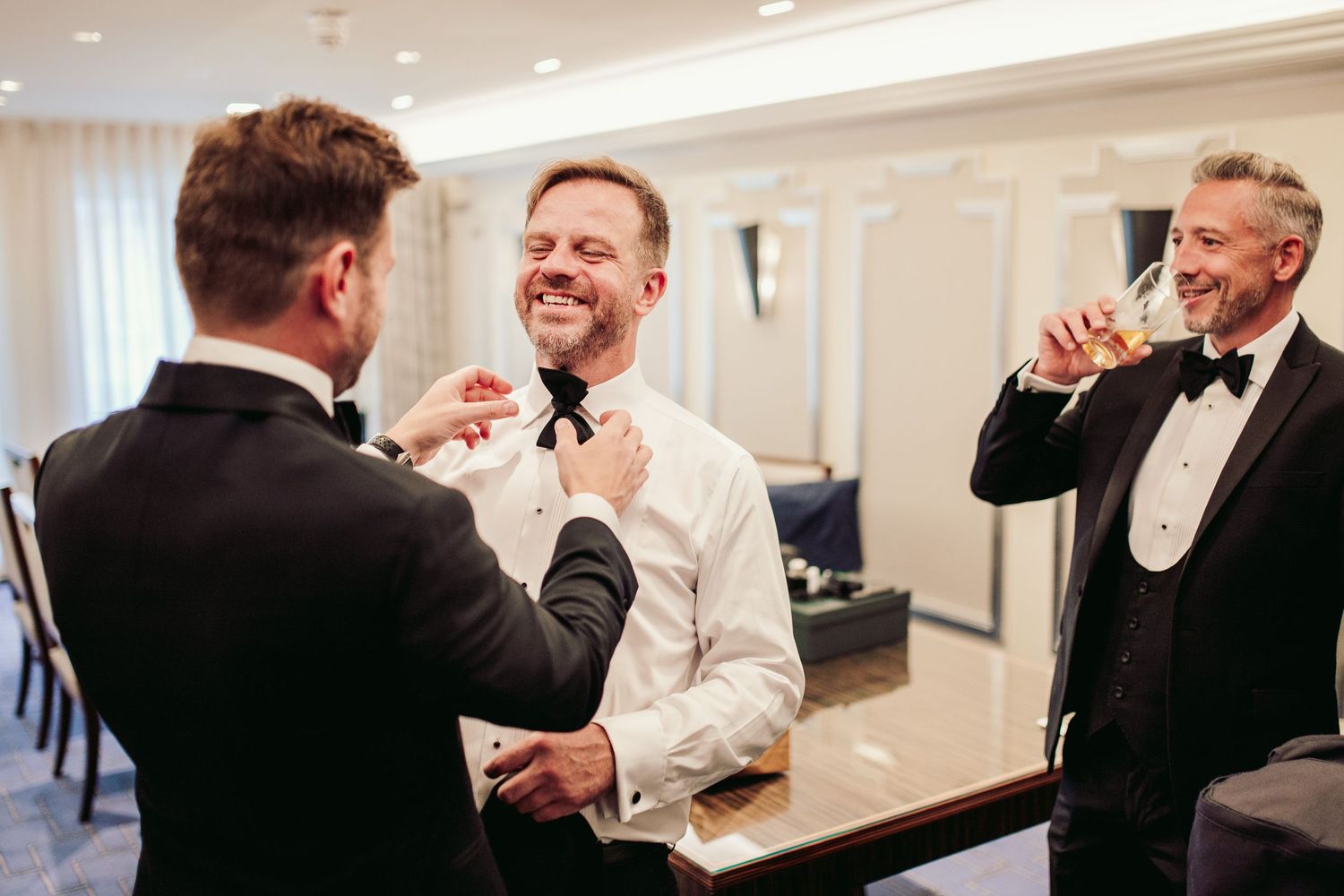 Claridge’s wedding
Mayfair wedding venue
Luxury wedding in London
Art Deco wedding venue
Claridge’s wedding photography