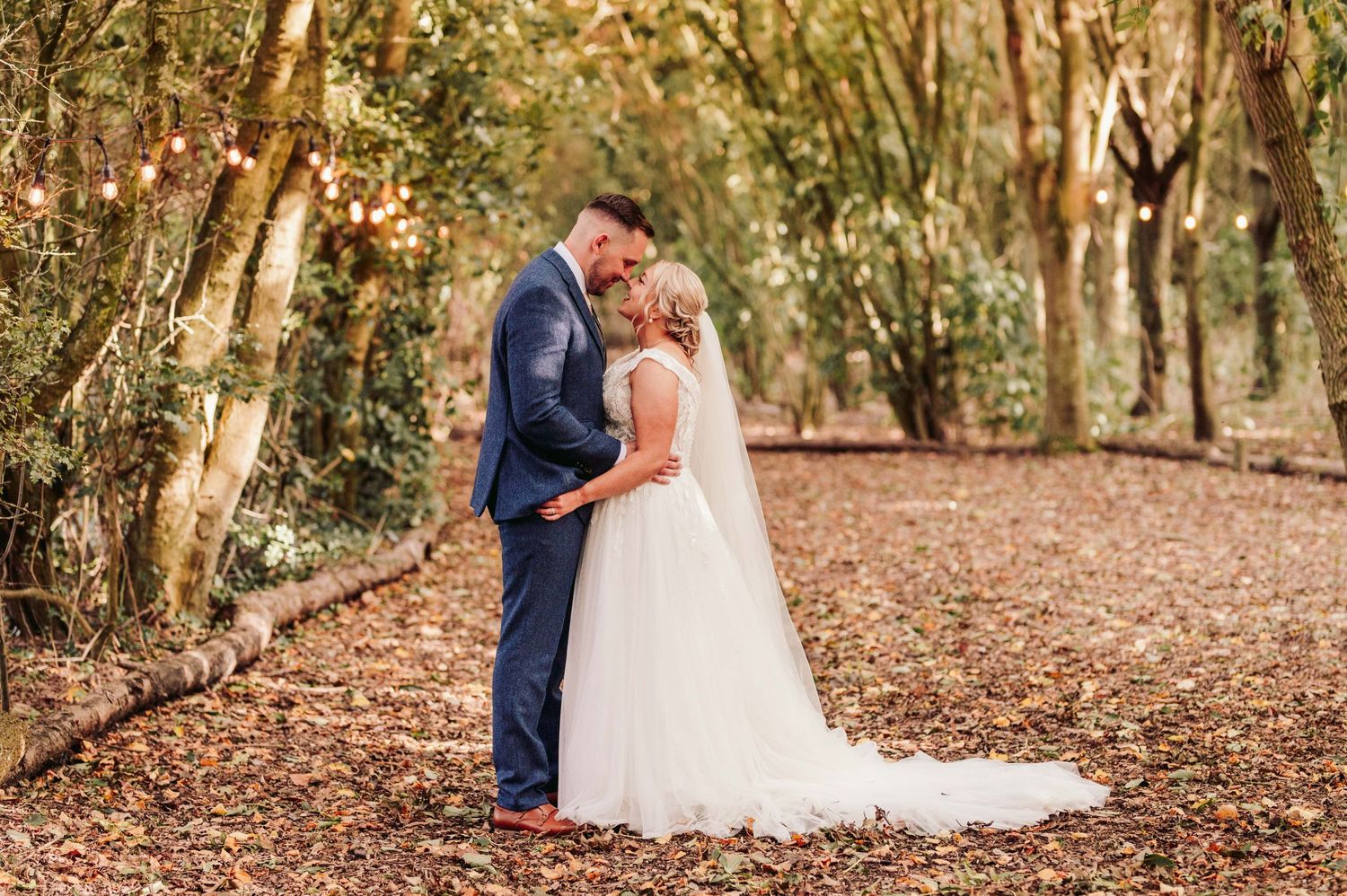 Outdoor wedding ceremony at East Mersea Hall photographer, Wedding venue Mersea Island