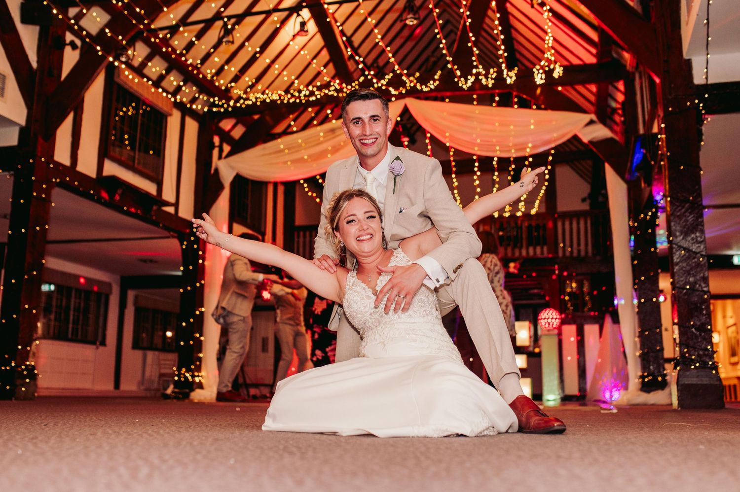 MERCURE BOX HILL, BURFORD BRIDGE HOTEL WEDDING - ABBIE & HARRY