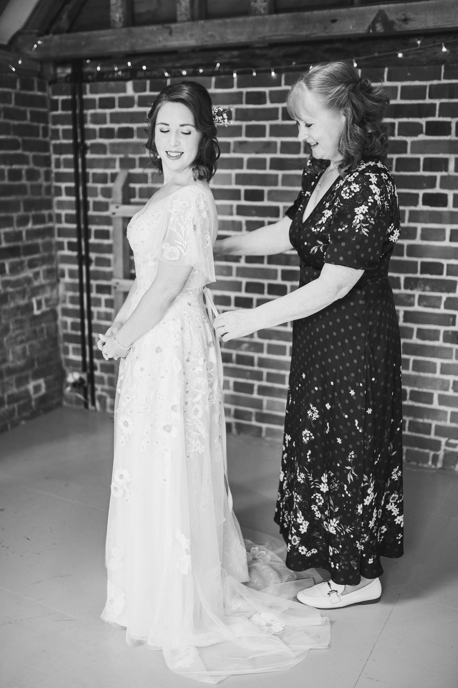 Weddings at Shimpling Park Farm Suffolk Photographer