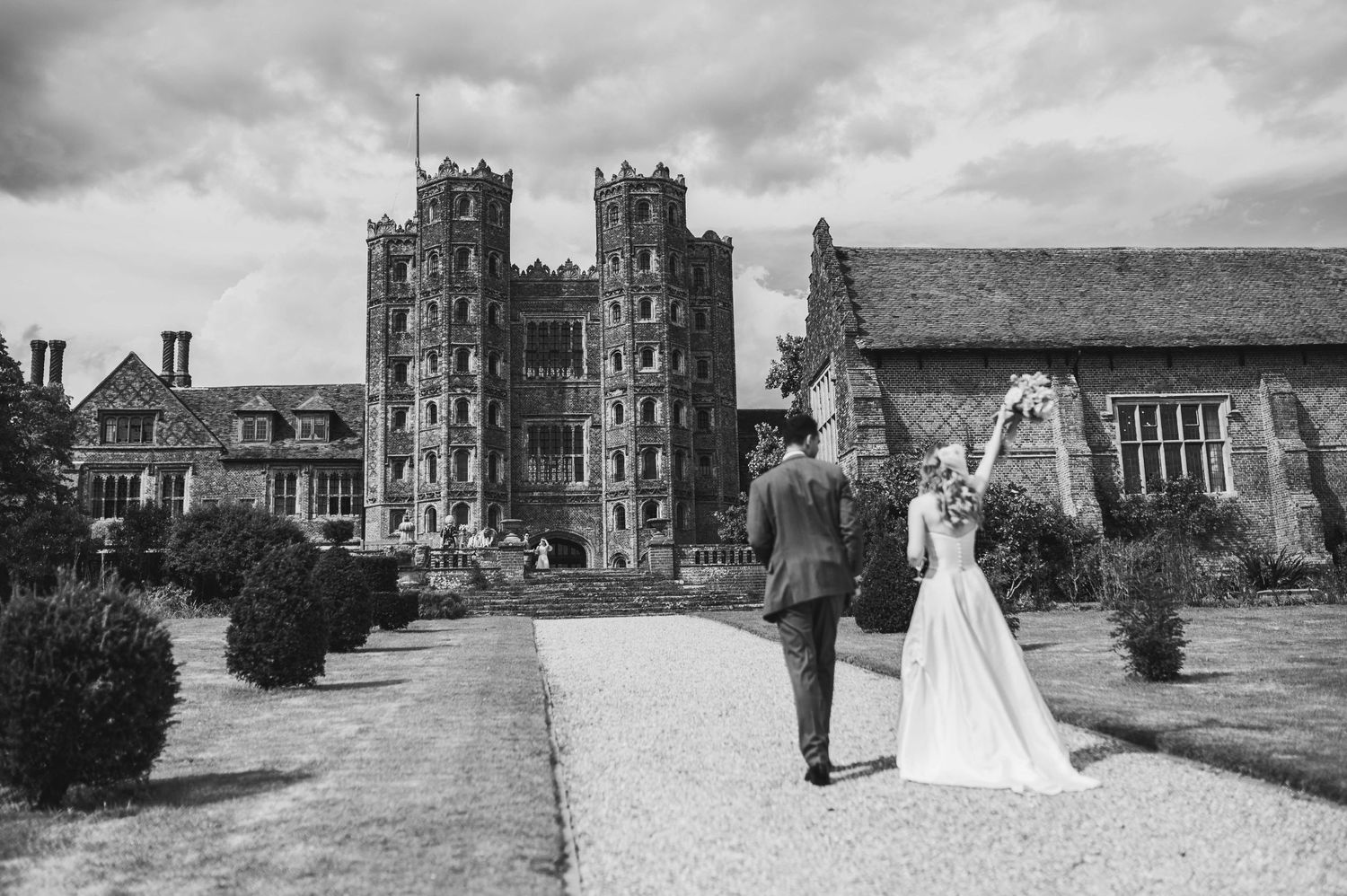 LAYER MARNEY TOWER WEDDING COLCHESTER - FRANCES & DAN