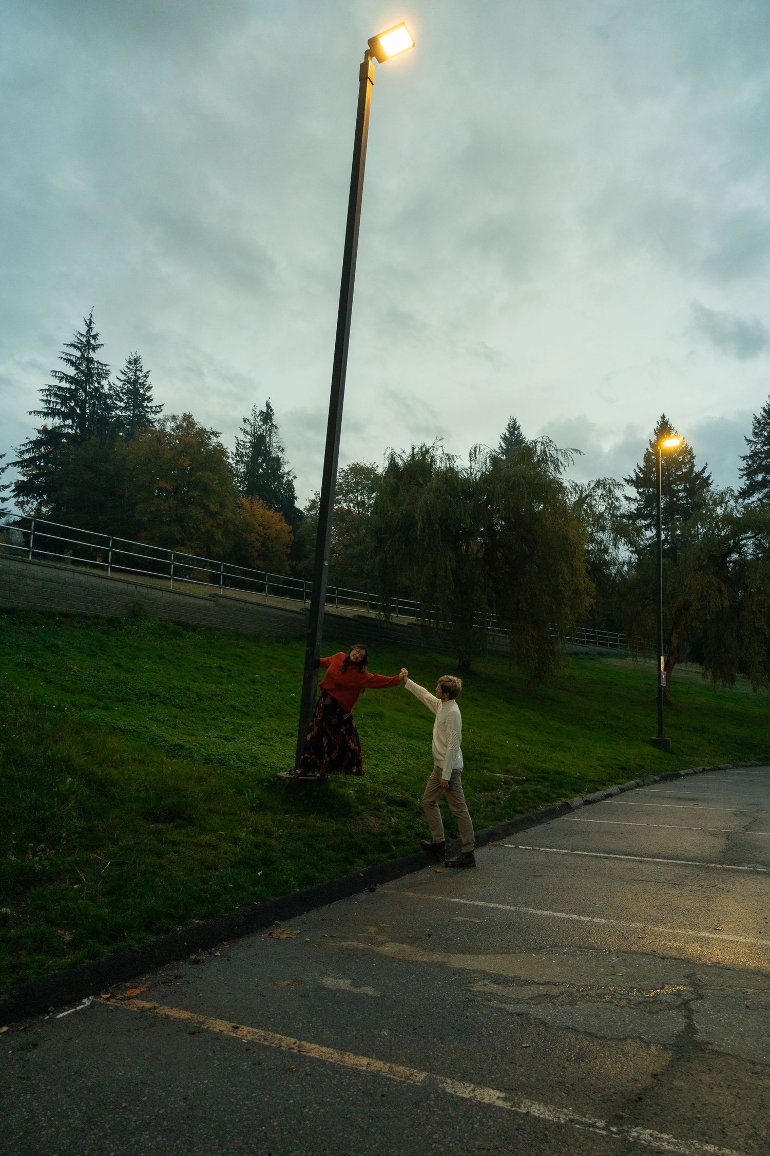 Couple under street lamp, fall couples session,