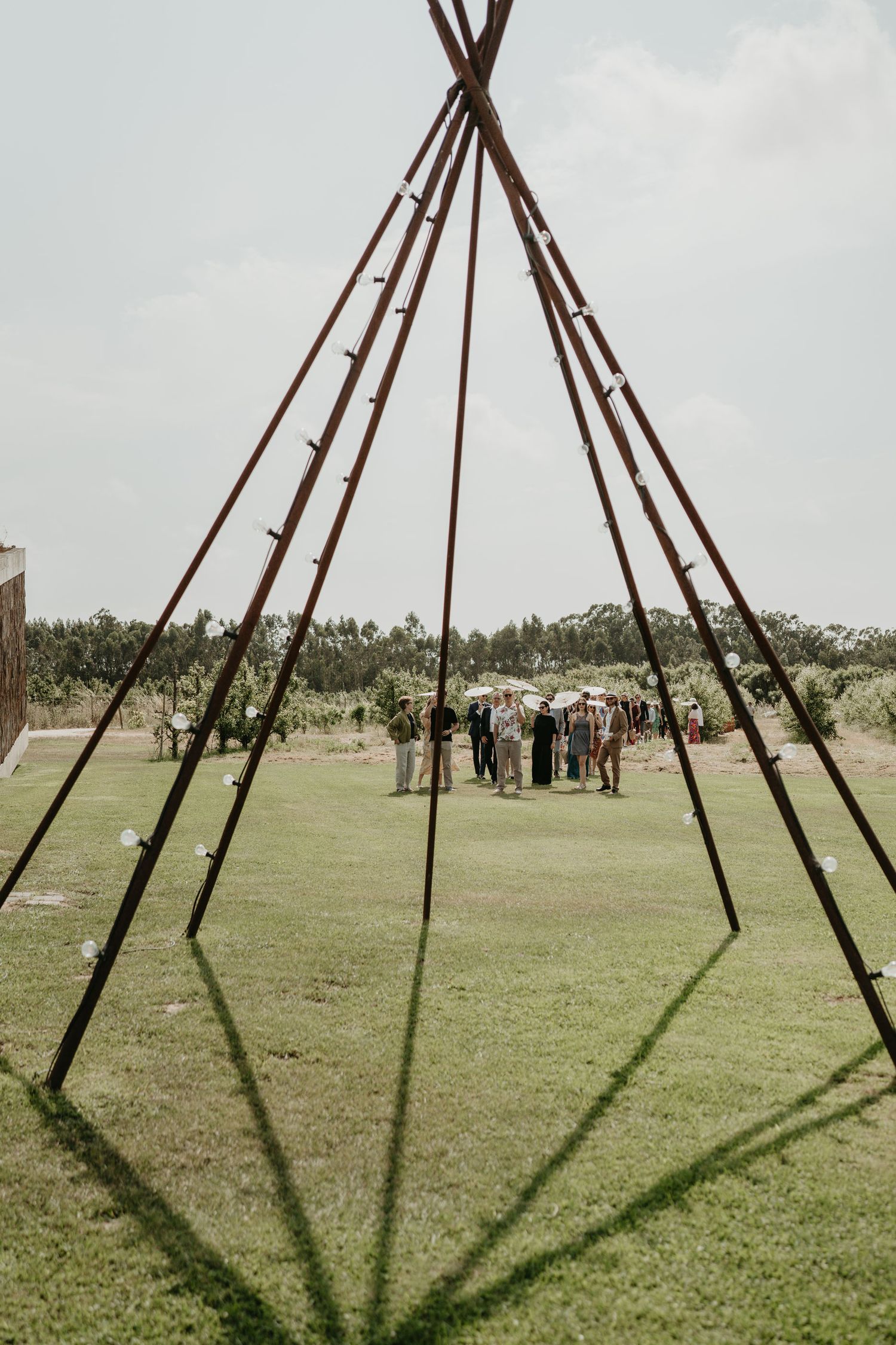 Outdoor wedding ceremony setting at Rio do Prado in Óbidos, Portugal