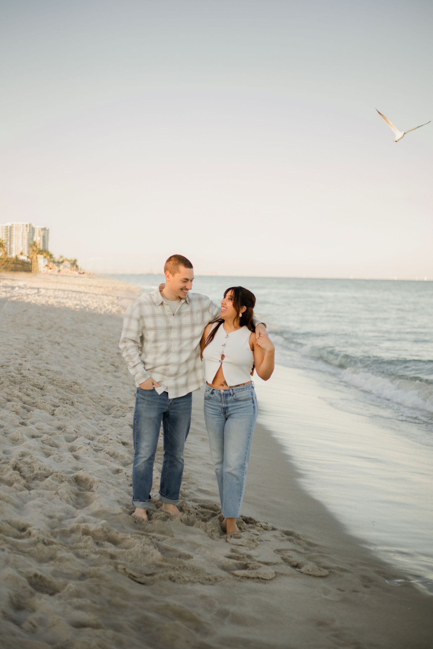 Couples photography session in Florida with a natural and timeless style