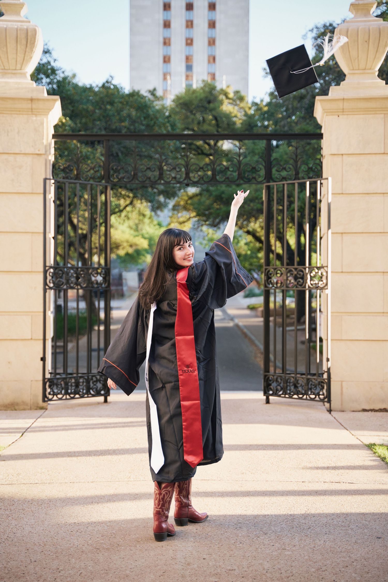 UT Grad session cap throw