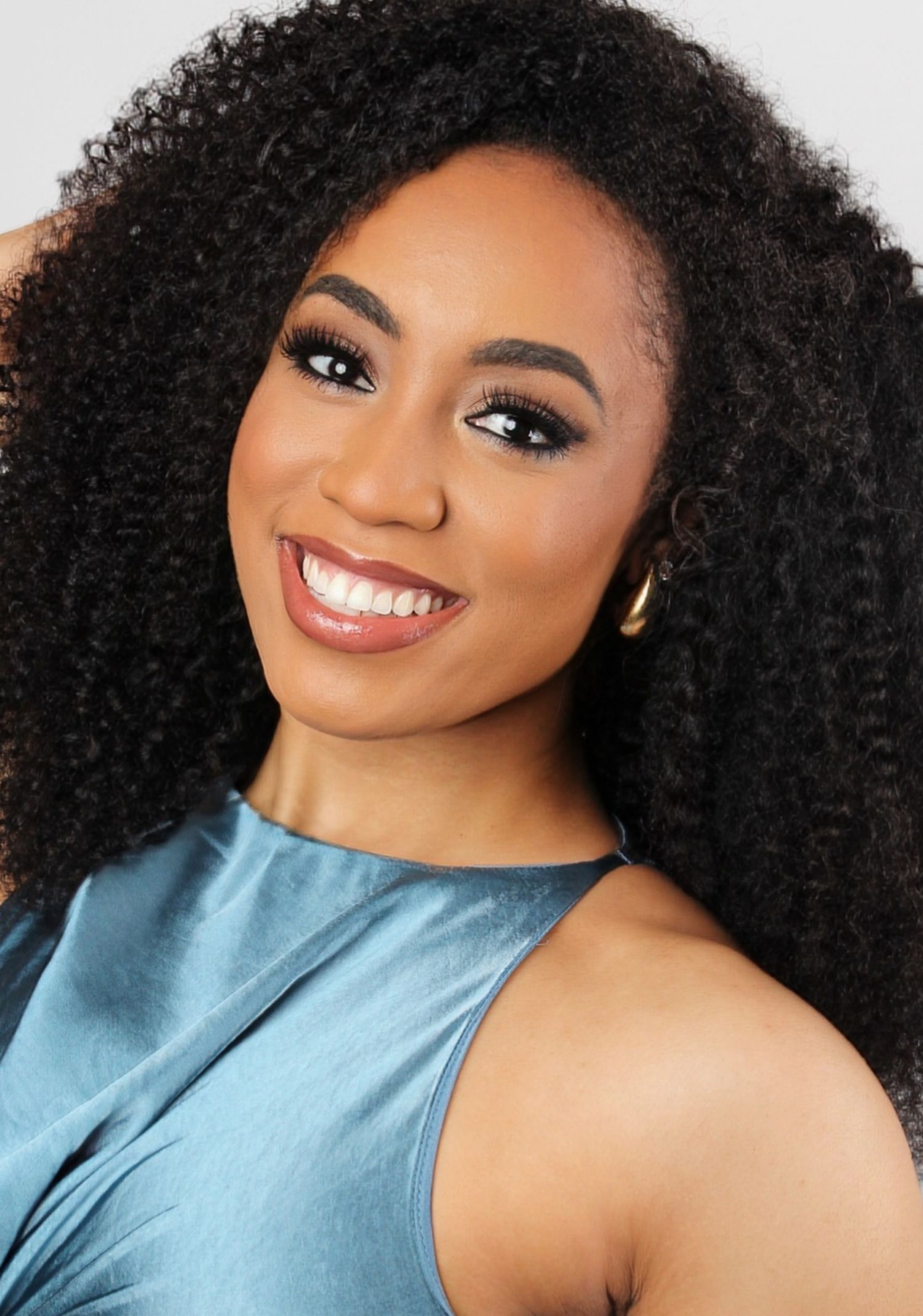 SC photographer, NC Photographer, NFL, Black owned, women owned, glam headshots
