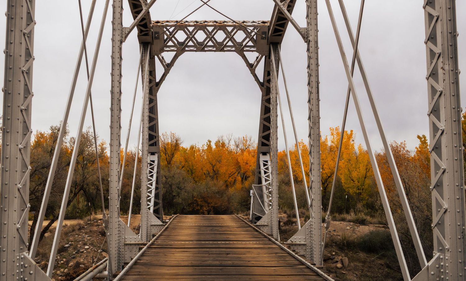 B square ranch fall landscape and nature photo