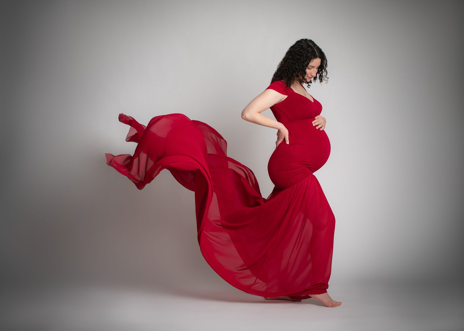Professional maternity photography in Bonsall CA capturing motherhood before baby arrives