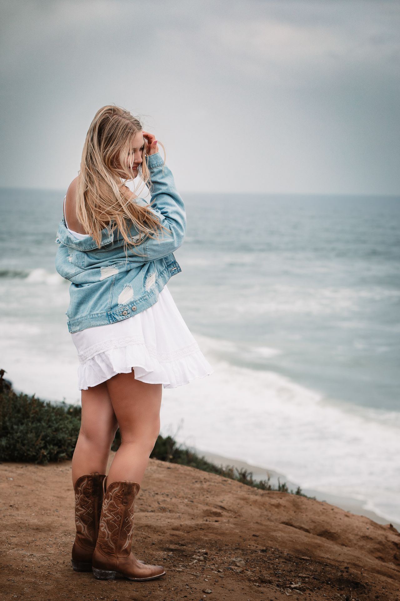 Beach senior photography session in Vista CA for high school graduation portraits