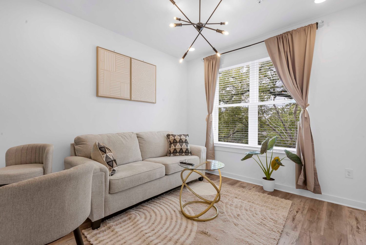 airbnb short term rental photography