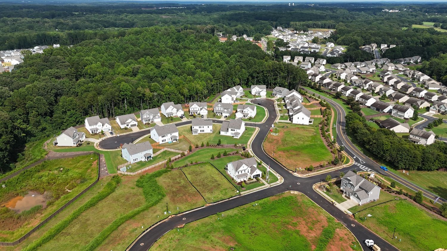drone photos and videos of Atlanta, GA neighborhoods