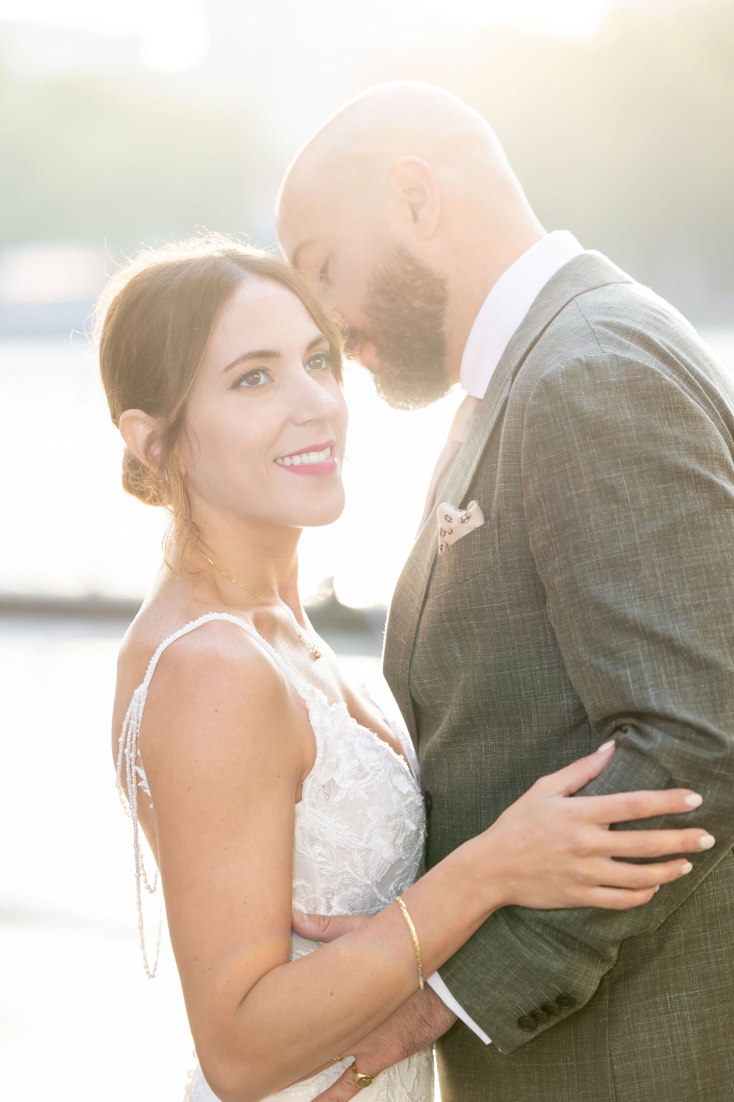 Romantic golden hour wedding portrait of bride and groom in London — timeless fine art wedding photography by Alba del Sol.