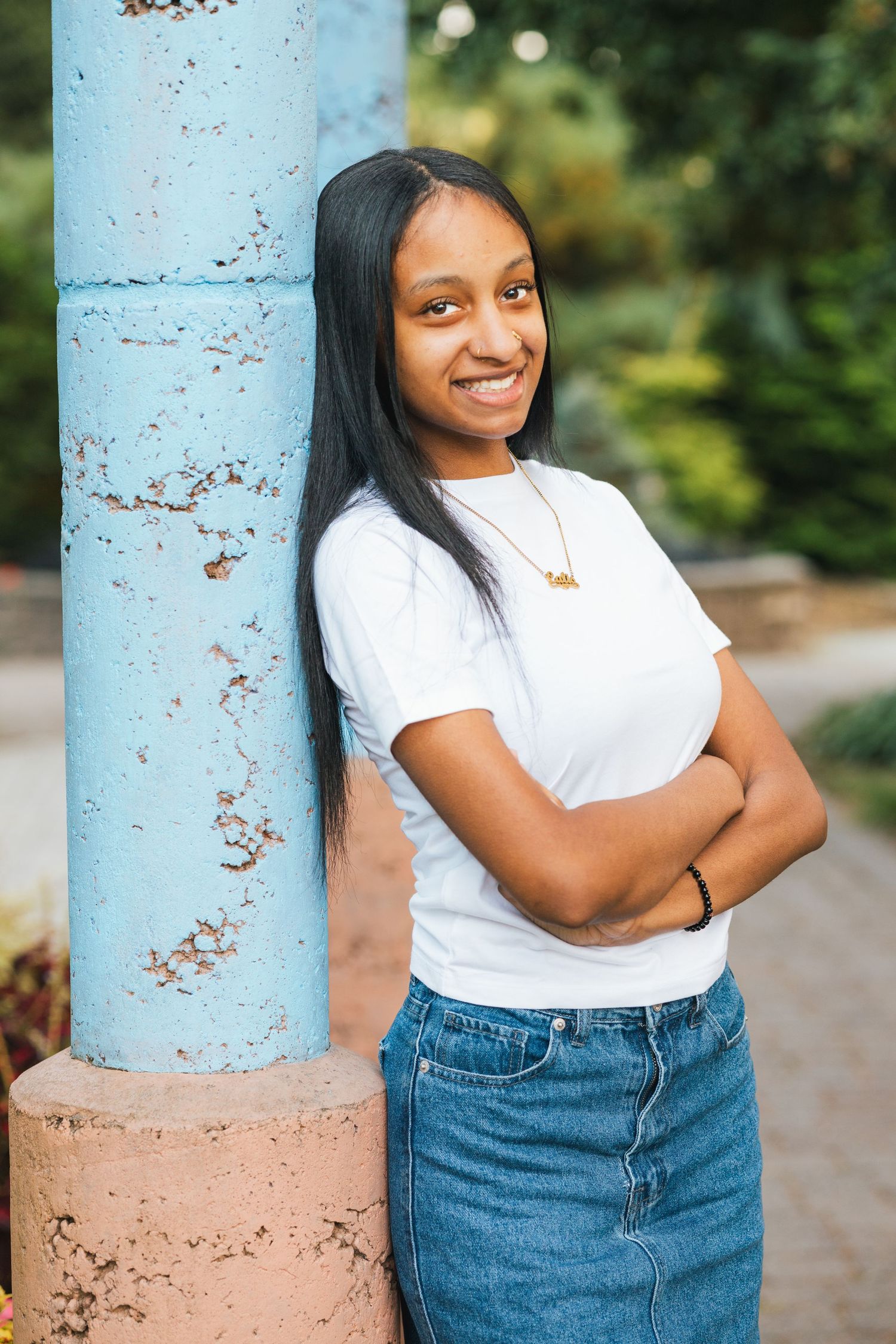 Senior photo at golden hour in Everett, Wa. Senior portrait