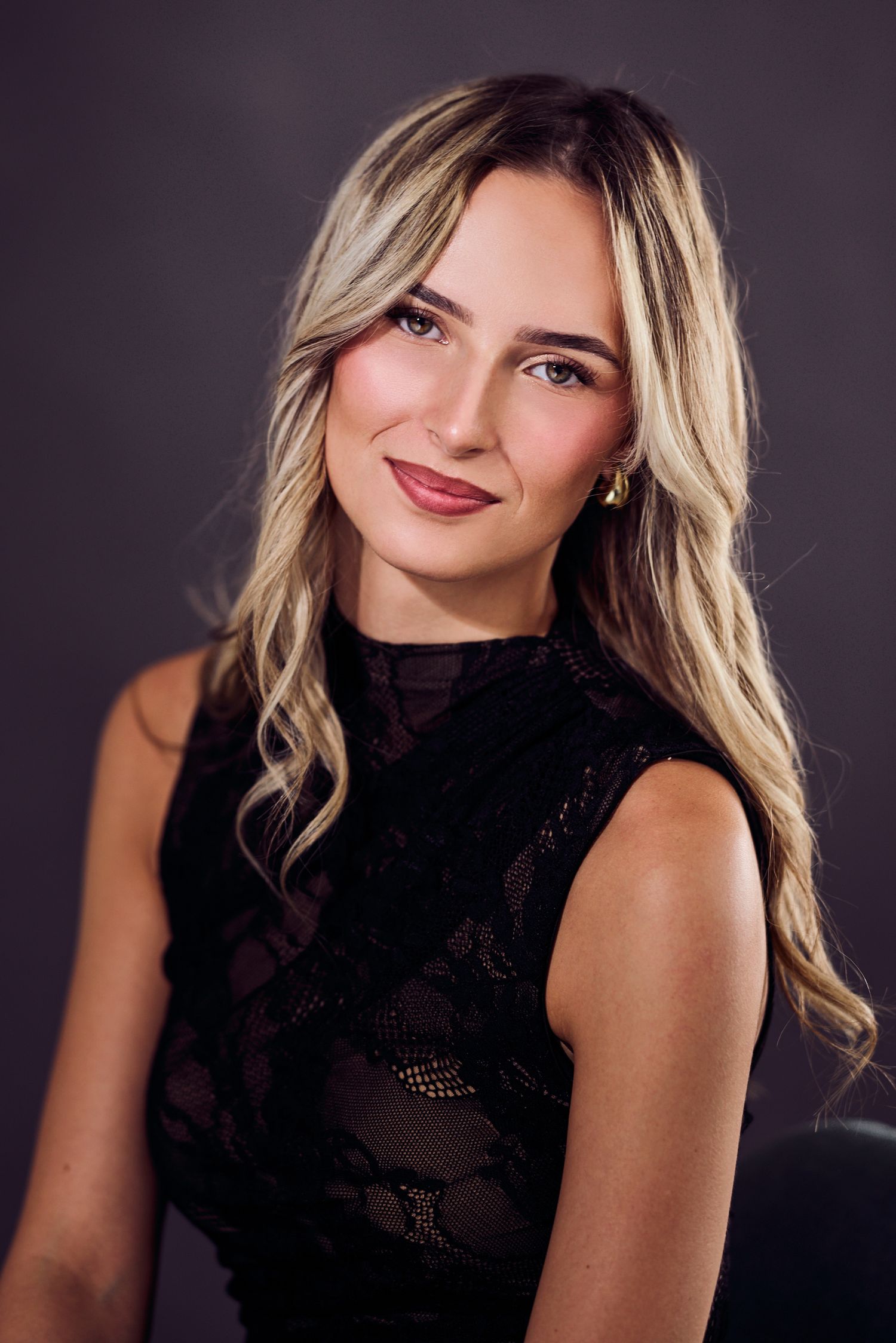 Portrét v ateliéri – portrétny fotograf I portret-atelier-rado-cerula.jpg