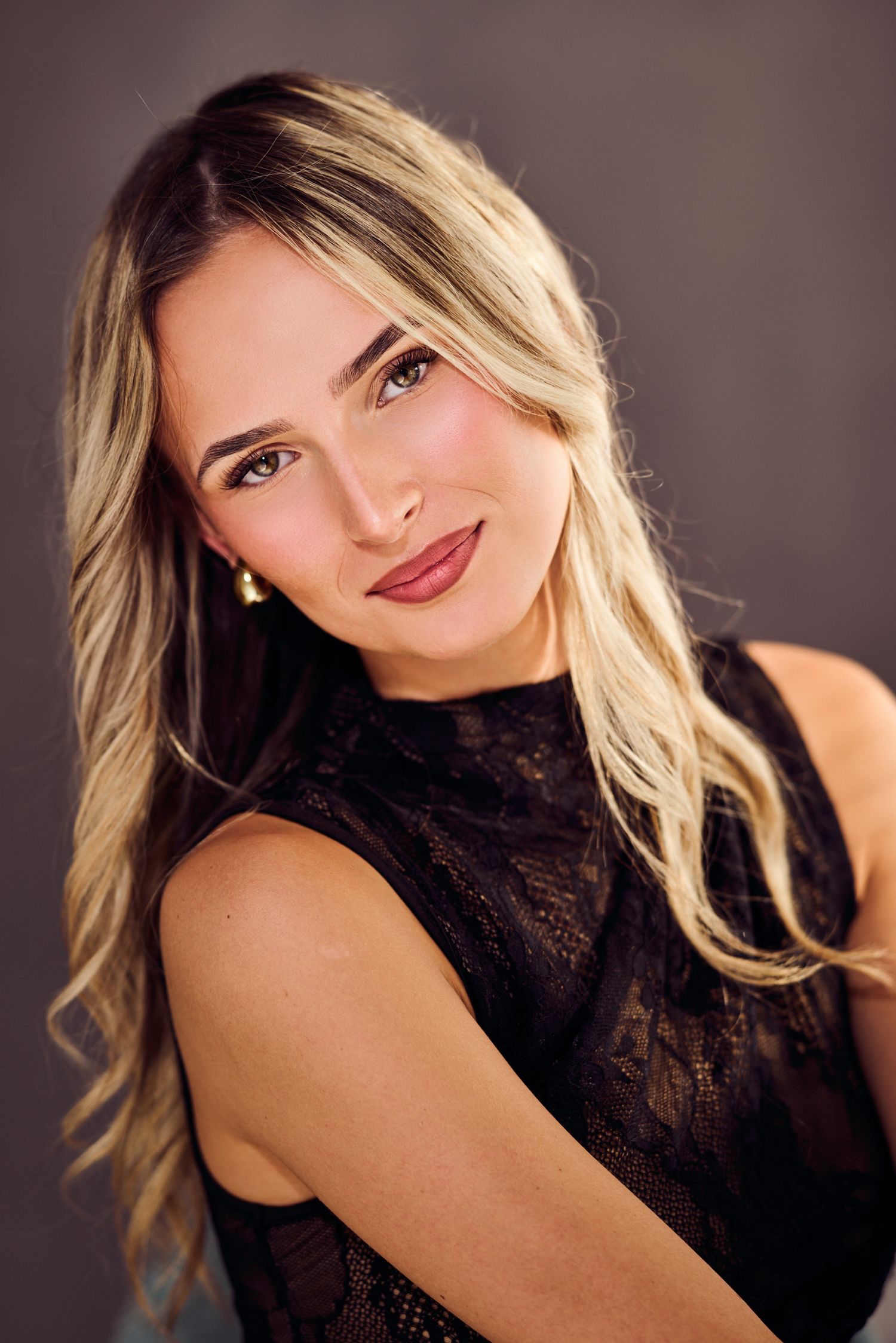 Portrét v ateliéri – portrétny fotograf I portret-atelier-rado-cerula.jpg