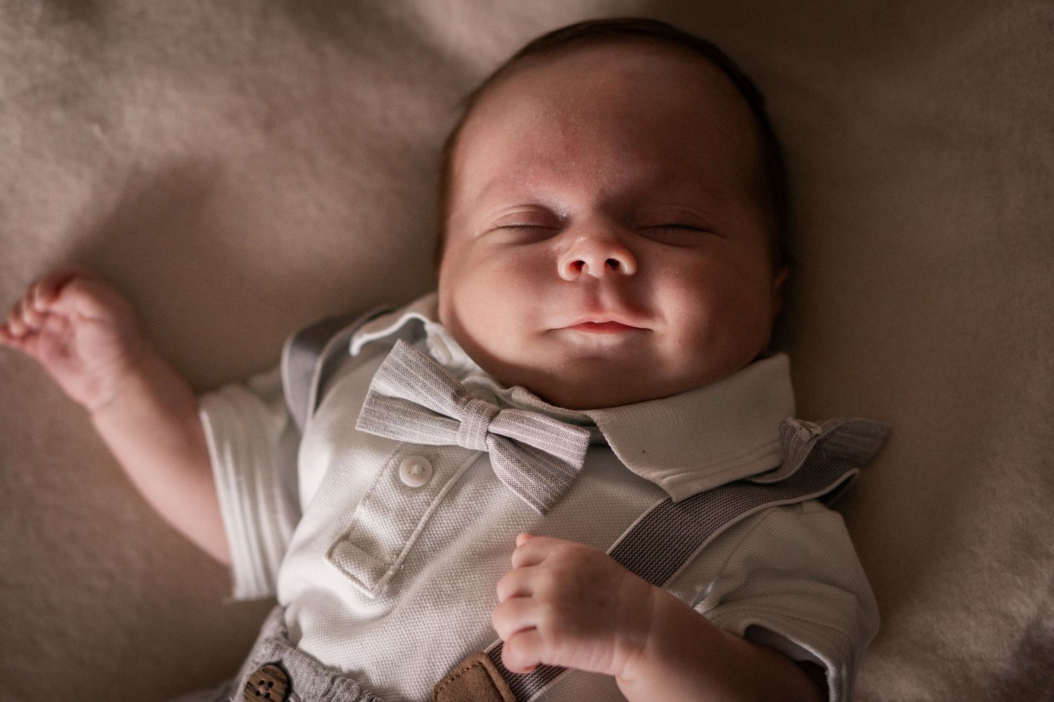 Natürliches, authentisches Baby Newborn Shooting in Karlsruhe
