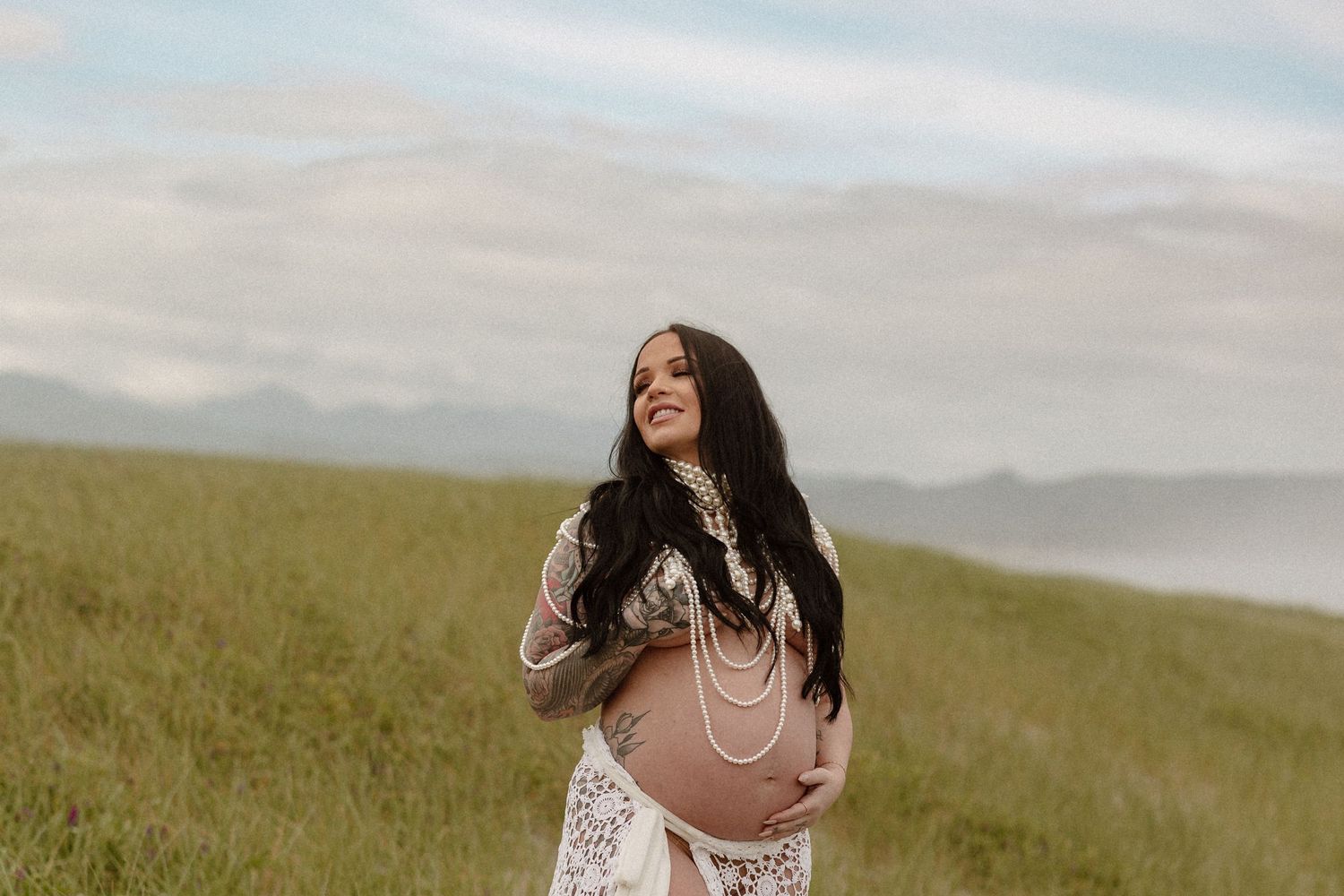 styled maternity session, PNW coast
