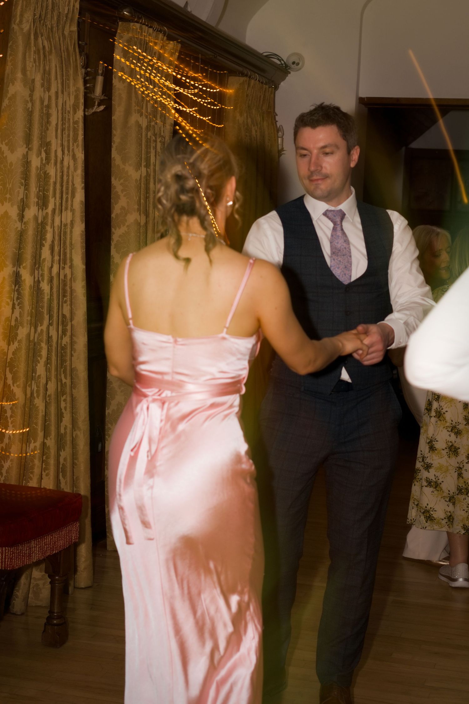 Guests having a dance at a Gold Coast wedding