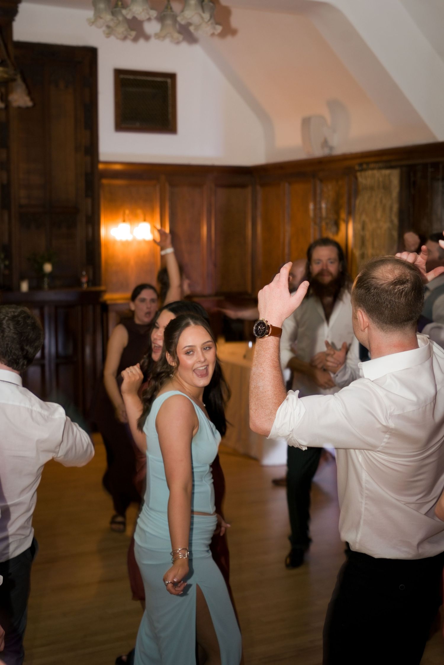 Guests having a dance at a Gold Coast wedding