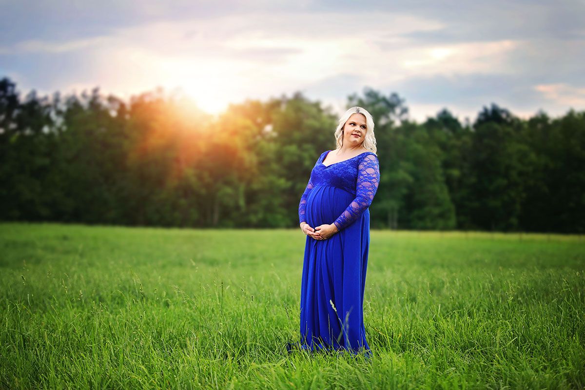 imagination photography elegant maternity in field