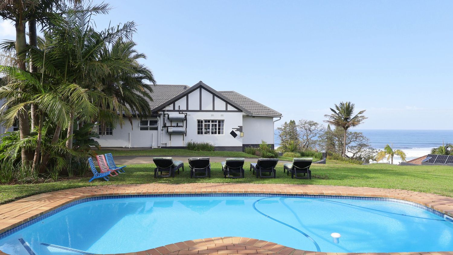 Property photography including, real estate, AirBnb, holiday accommodation, lodges, hotels, self catering accommodation, guest houses