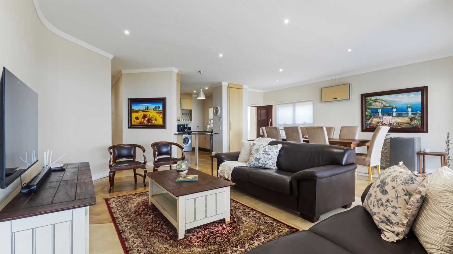 Property photography including, real estate, AirBnb, holiday accommodation, lodges, hotels, self catering accommodation, guest houses