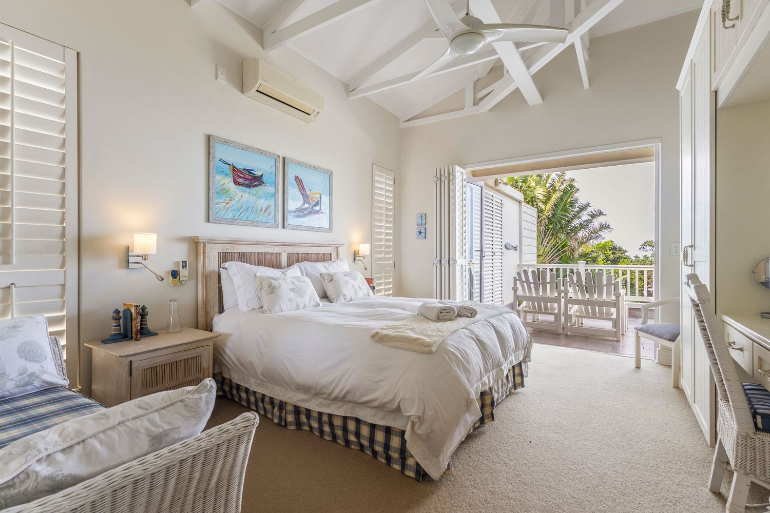Property photography including, real estate, AirBnb, holiday accommodation, lodges, hotels, self catering accommodation, guest houses