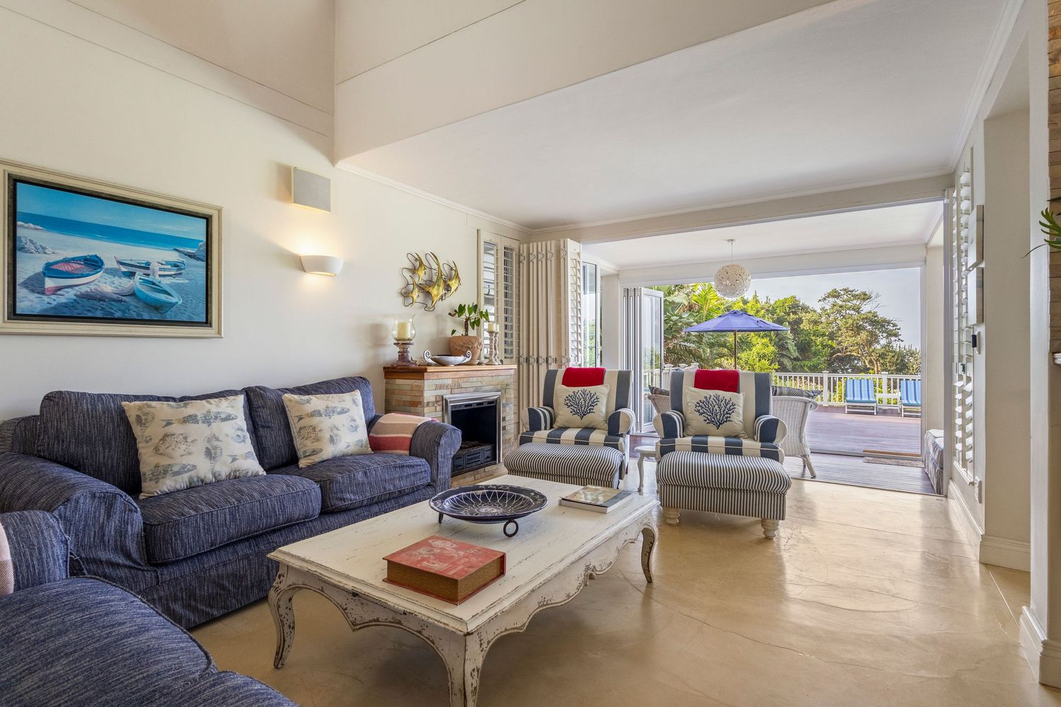 Property photography including, real estate, AirBnb, holiday accommodation, lodges, hotels, self catering accommodation, guest houses