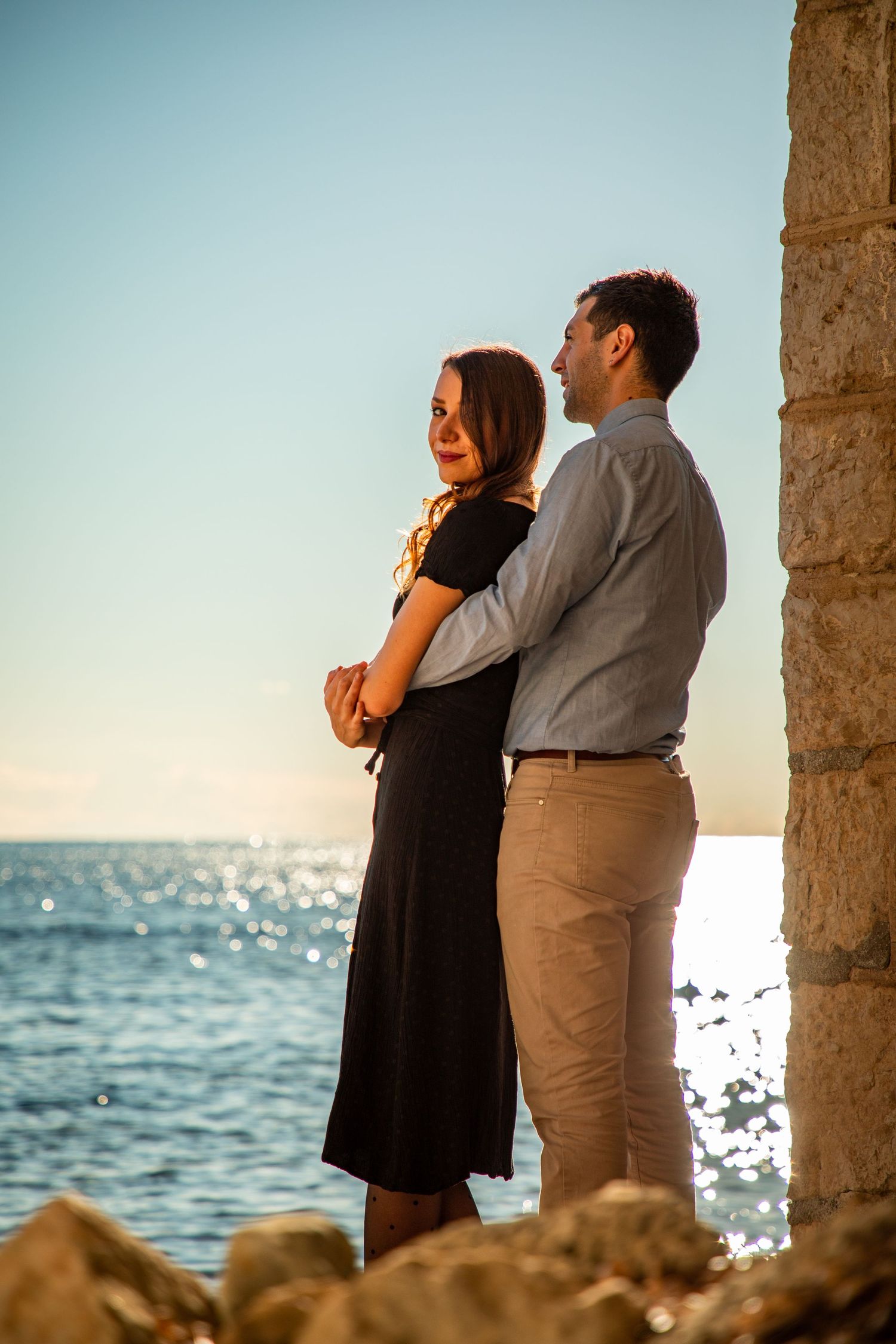 Shooting de couple sur le bord de Mer à Nice.