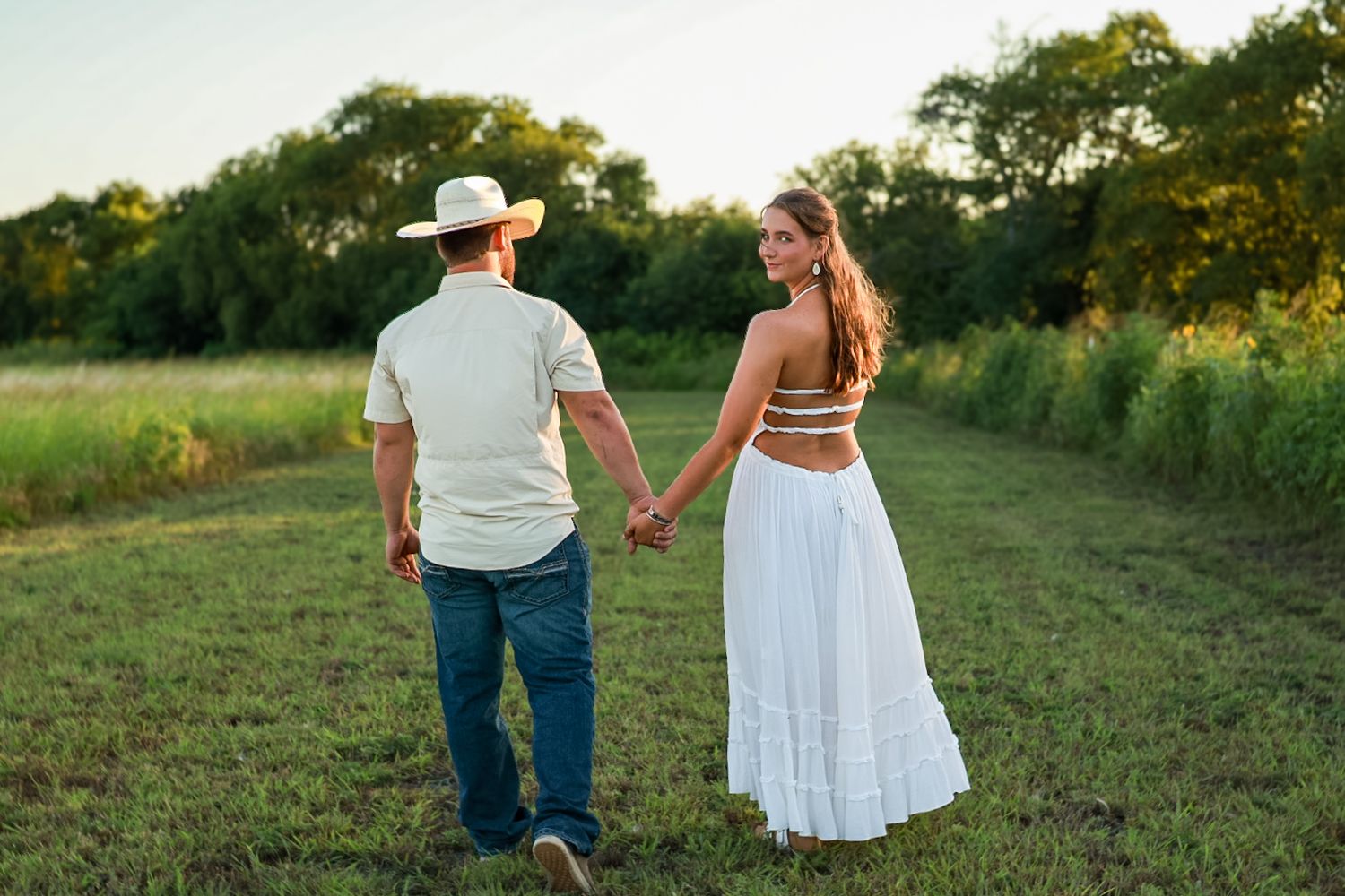 Luxury engagement session in Dallas–Fort Worth