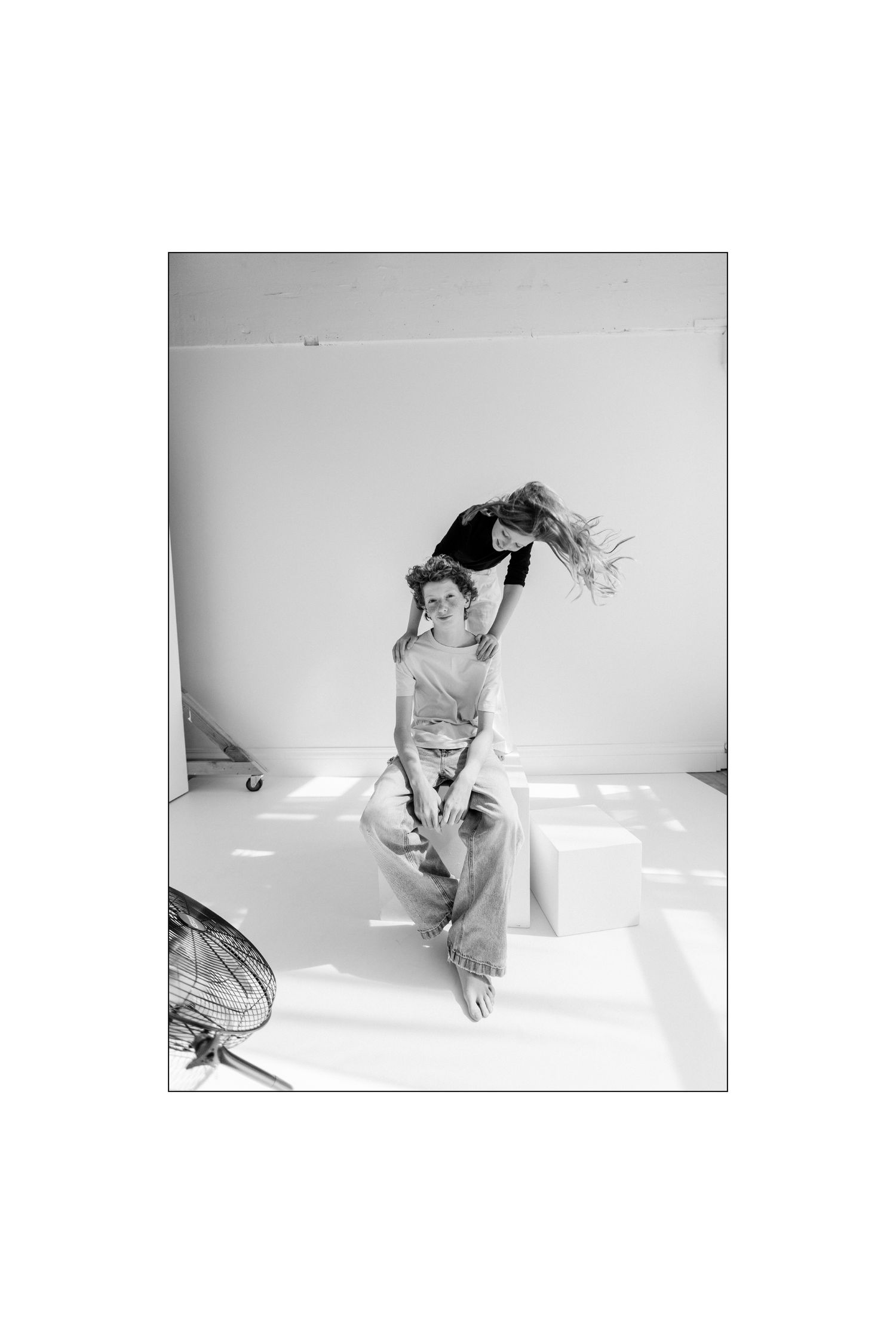 Seattle Editorial Family & Maternity Photography Captured by Dasha Denger of White Moth Studio