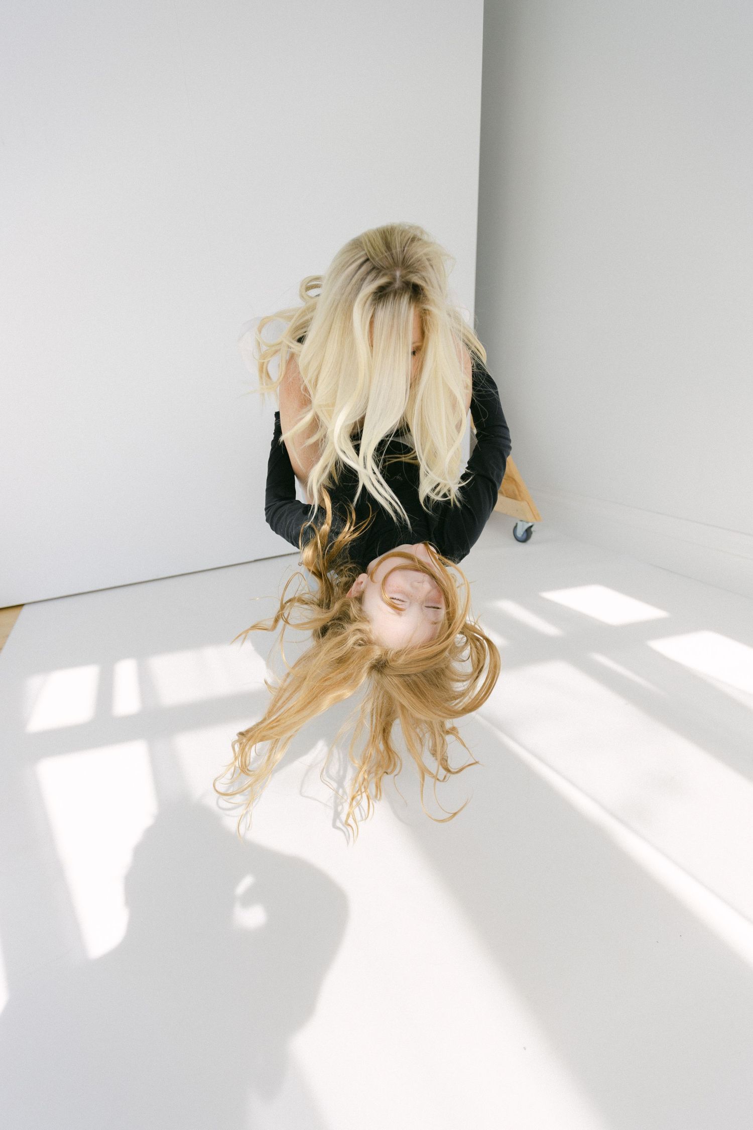 Seattle Editorial Family & Maternity Photography Captured by Dasha Denger of White Moth Studio
