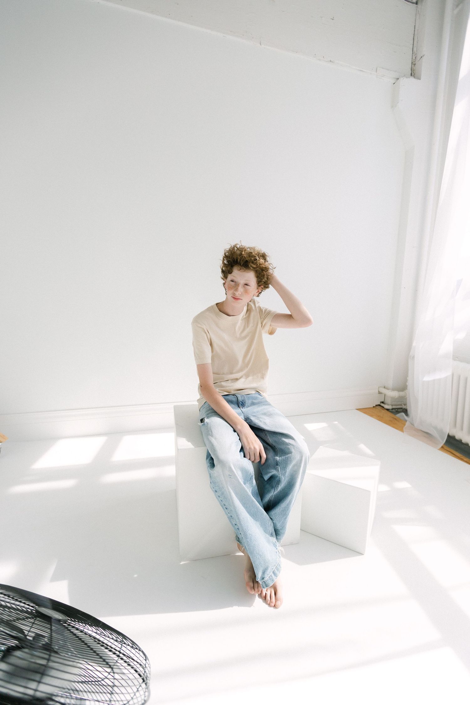 Seattle Editorial Family & Maternity Photography Captured by Dasha Denger of White Moth Studio