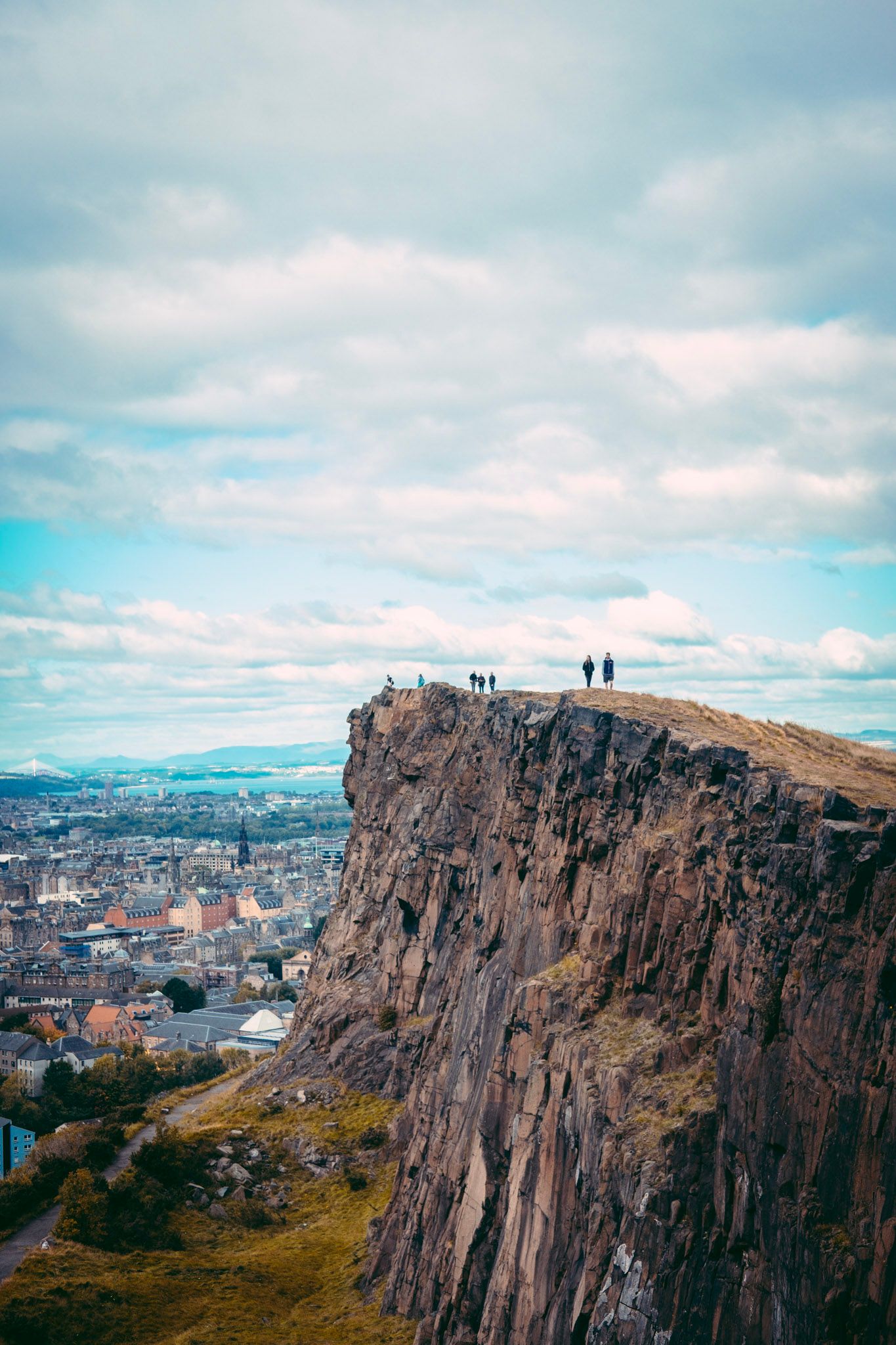 crags photo edinburgh
