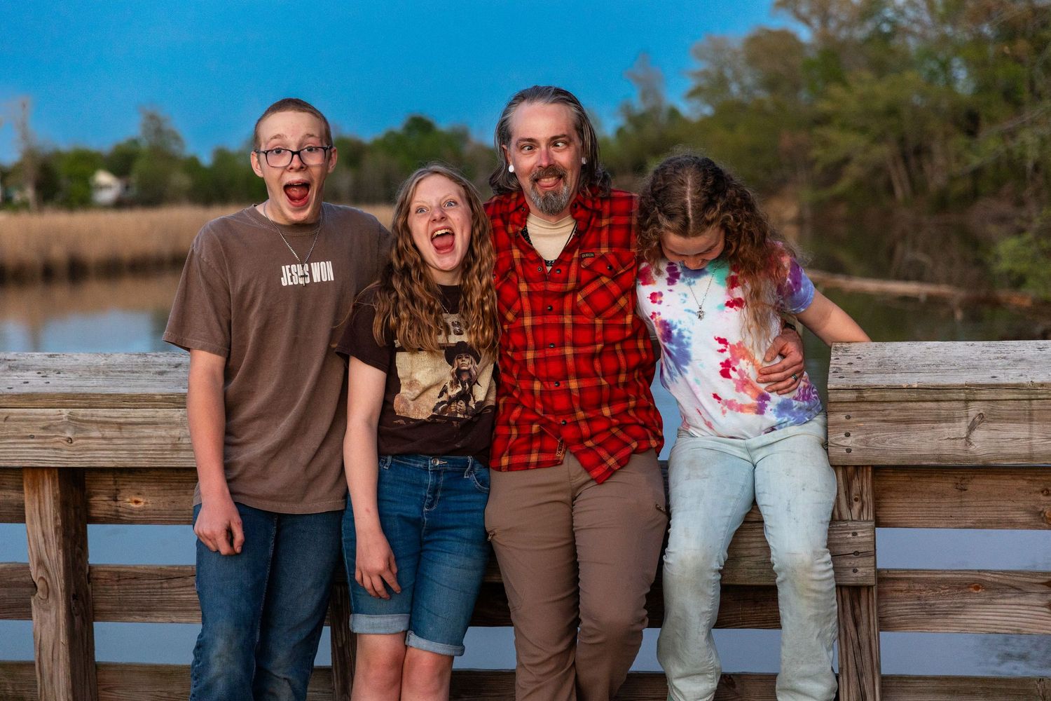 RVA Richmond Virginia photographer. RVA family photographer. Personality filled photography. Genuine family photos. Fun family photos.