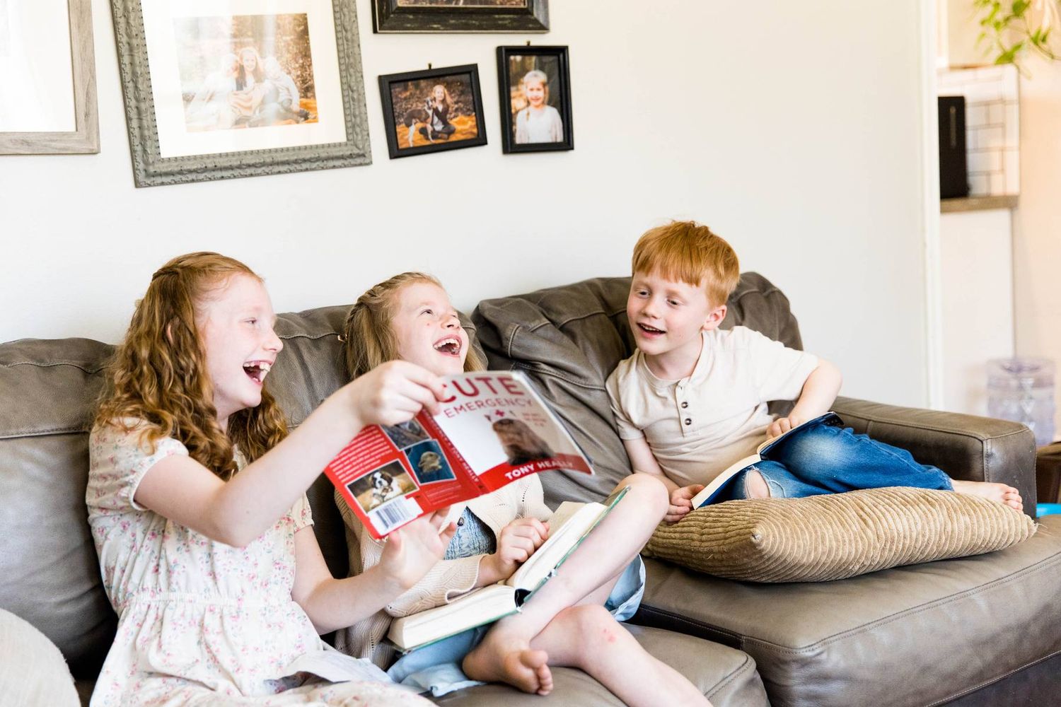 RVA Richmond Virginia photographer. RVA family photographer. Personality filled photography. Genuine family photos. Lifestyle family photos.