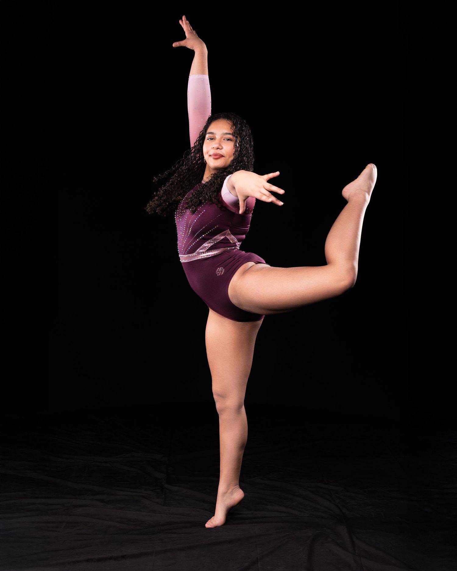 gymnastics-athlete-portrait-studio.jpg
