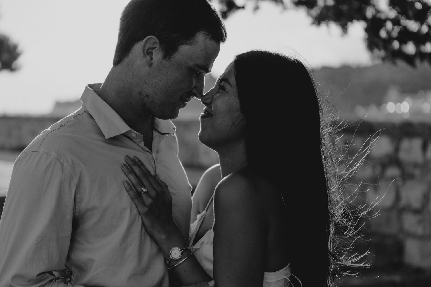 Dubrovnik Engagement photographer Croatia
Newly engaged couple enjoying a romantic photoshoot on the beach in Vis, Croatia
