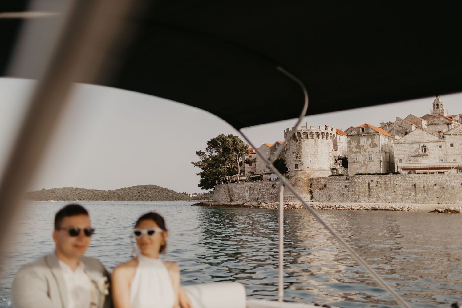 Korčula Elopement photographer Croatia
Intimate elopement ceremony captured on the cliffs of Korcula