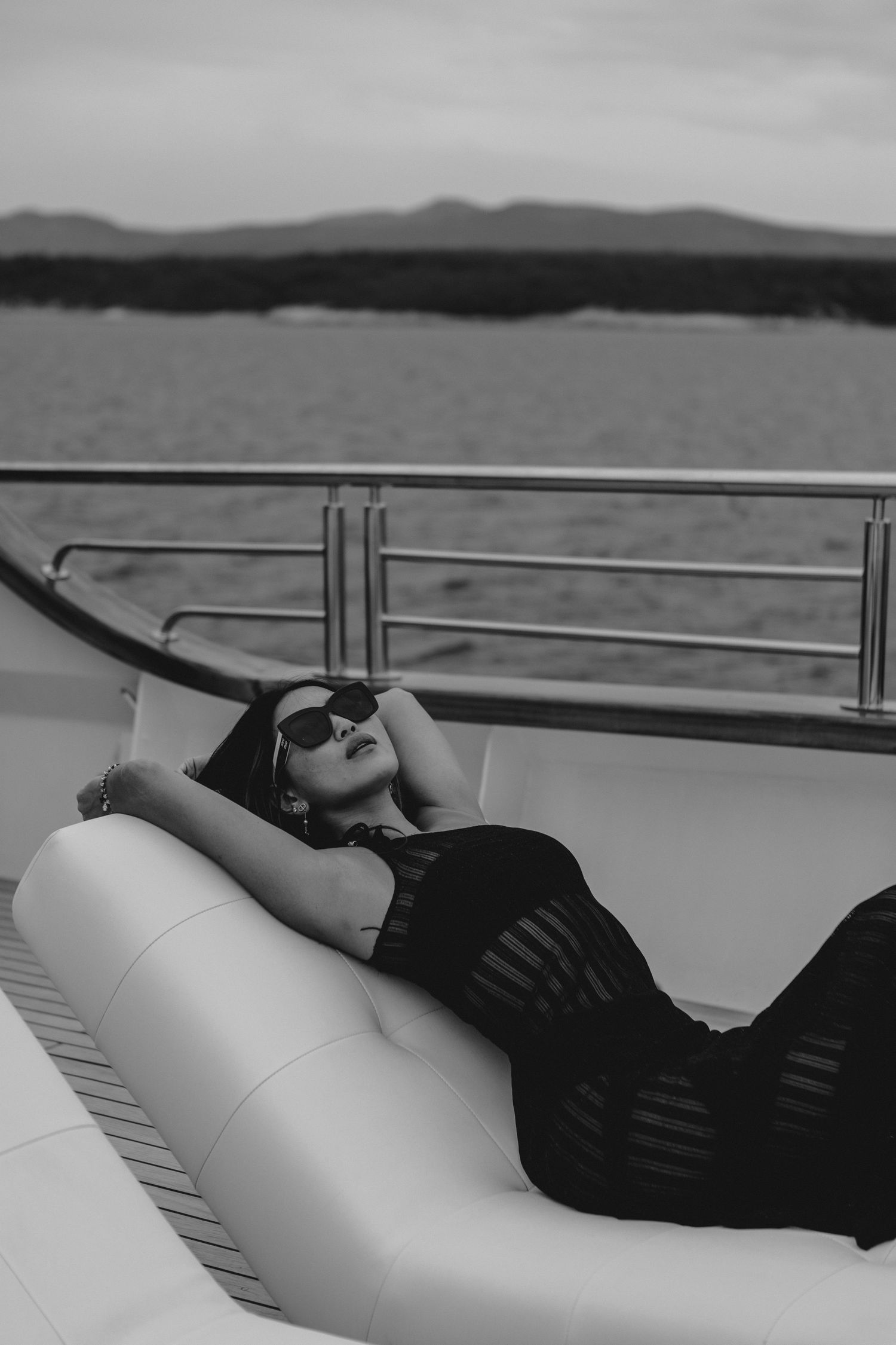 Elopement photographer Split Hvar  Dubrovnik
Solo woman enjoying a stylish and empowering vacation photoshoot in Croatia