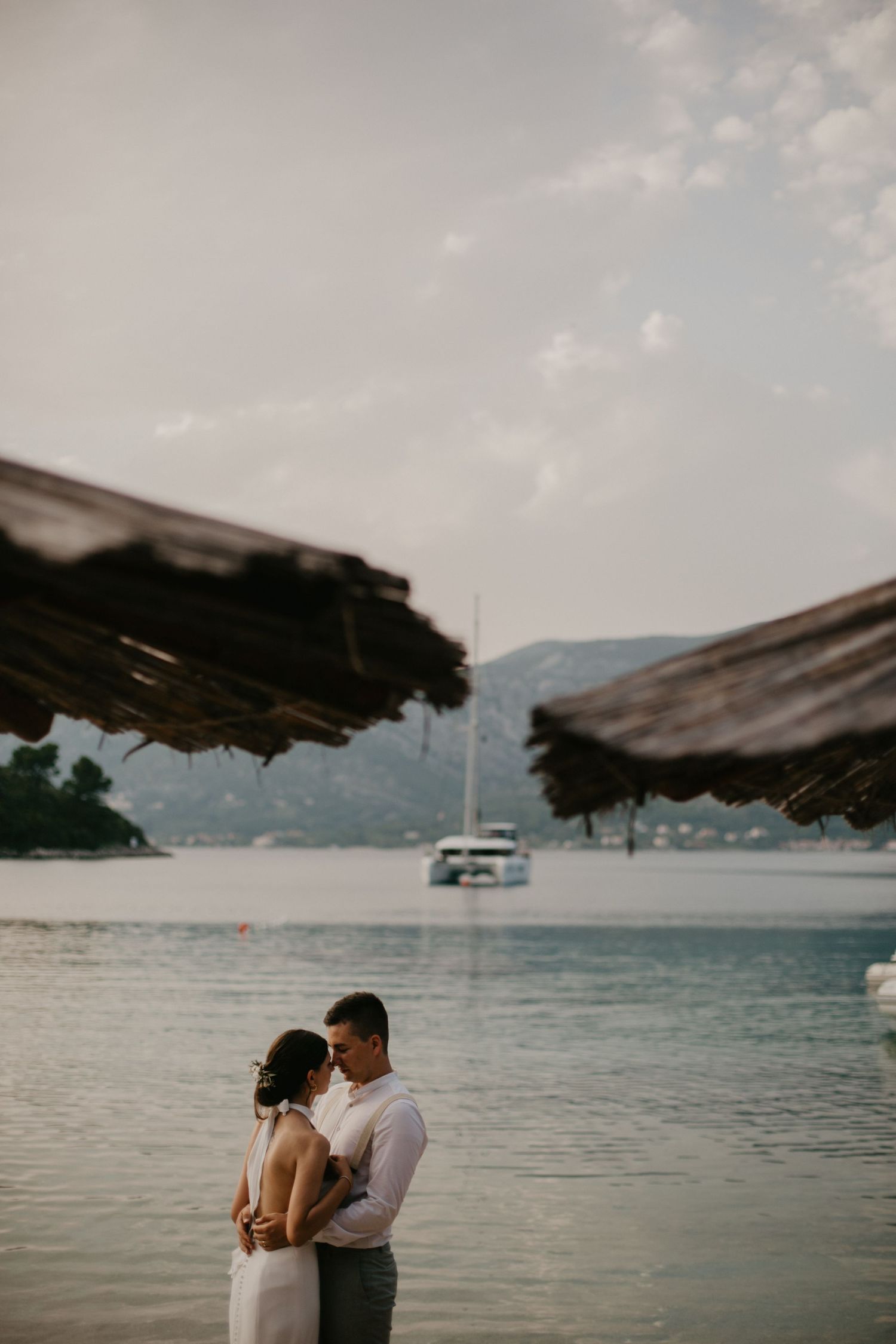 Elopement photographer Croatia
Intimate elopement ceremony captured on the cliffs of Hvar