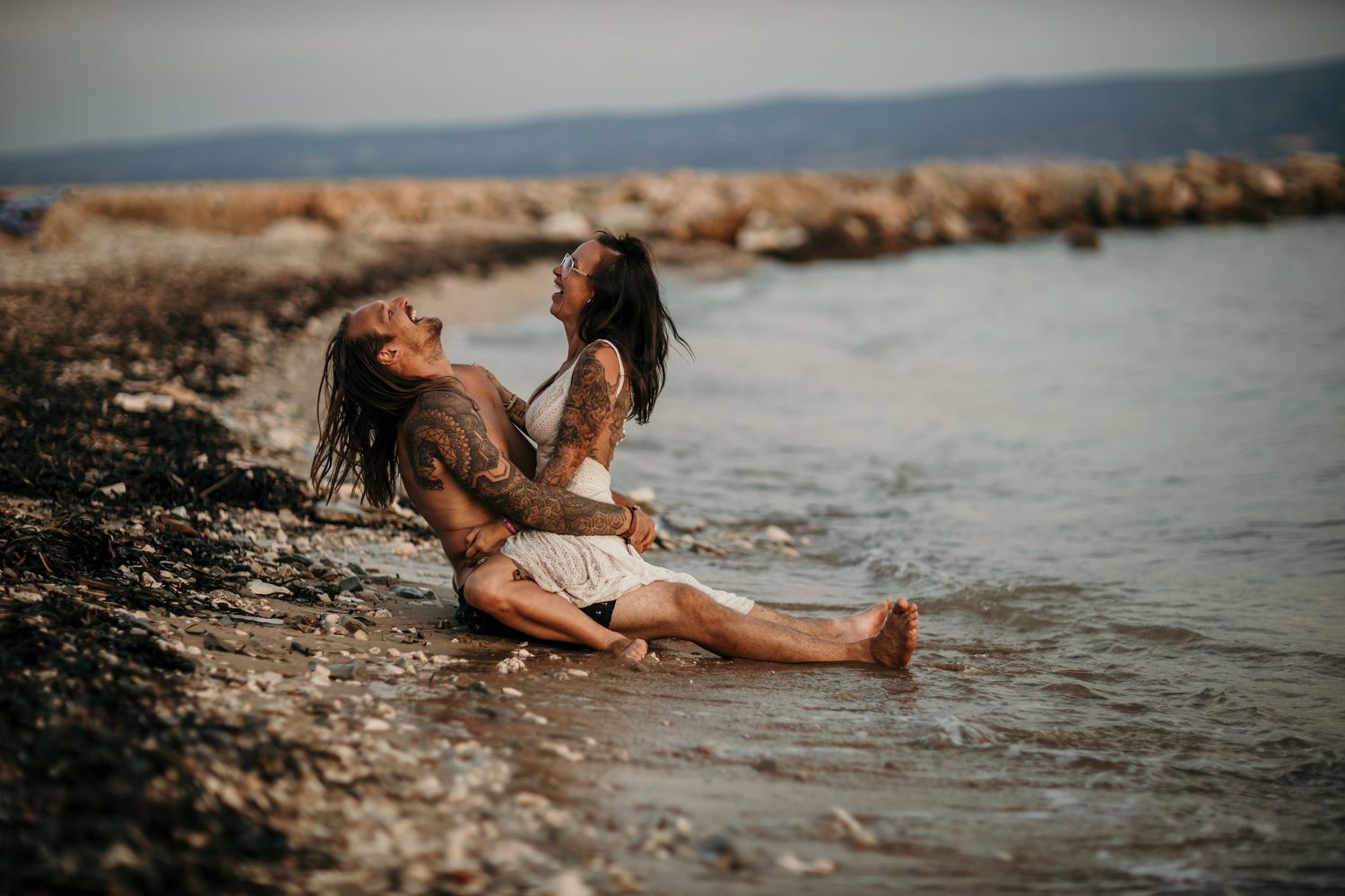Croatia elopement photographer Hvar Split Dubrovnik
Man proposing to his partner during a surprise beach engagement in Zadar, Croatia