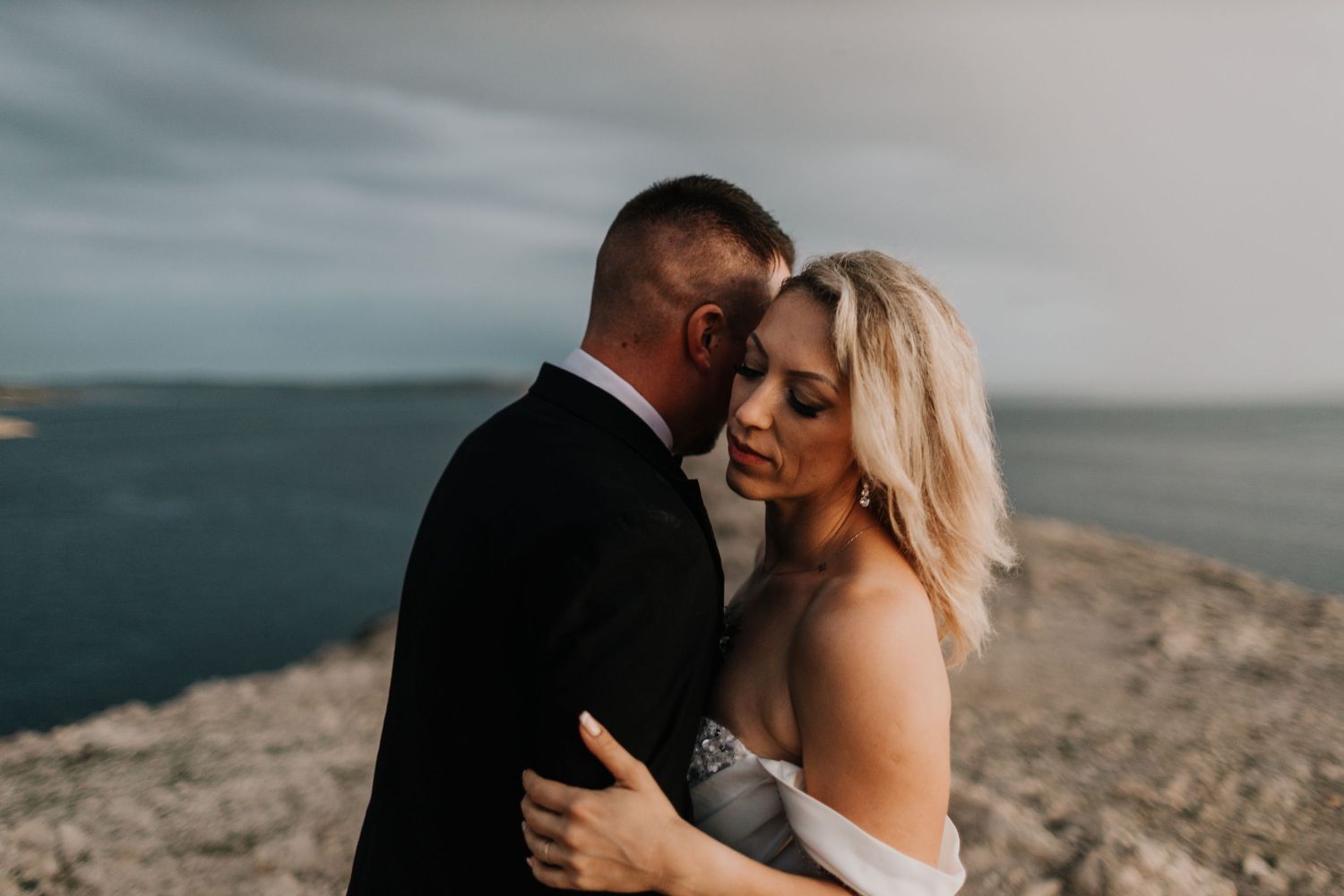 Split Hvar  Dubrovnik Elopement photographer 
Couple enjoying a beachside photoshoot with the Adriatic Sea in Hvar
