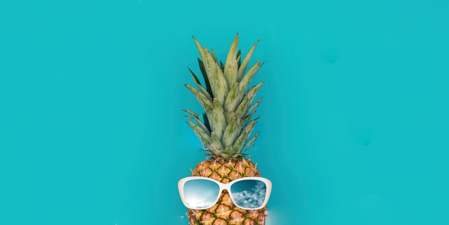 Sassy tropical style in one shot: pineapple + shades + endless summer