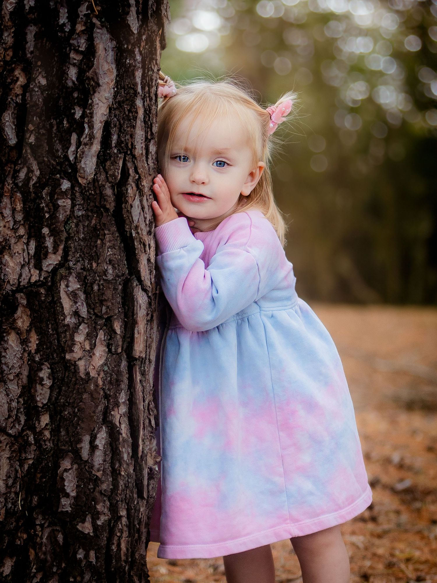 Natural style outdoor family photographer in Surrey