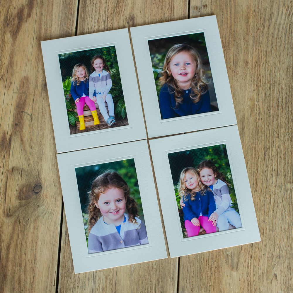 Natural outdoor nursery and school photographer