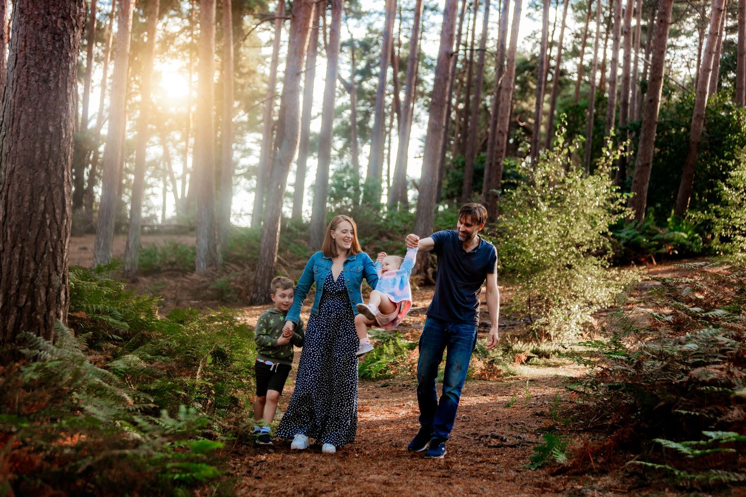 Natural style outdoor family photographer in Surrey